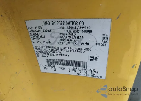 2005 Ford F-250 Xl/Xlt z USA, uszkodzony, nr VIN 1FTNF20575EC03568